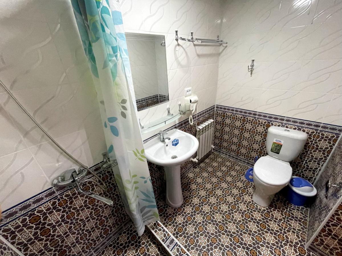 Shukrona Guest House Buxoro Phòng bức ảnh